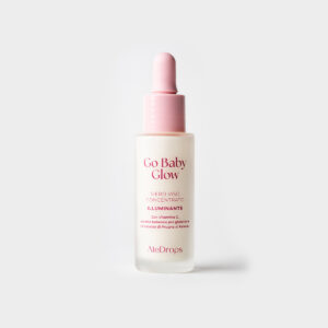 Flacone del siero Go Baby Glow su sfondo chiaro